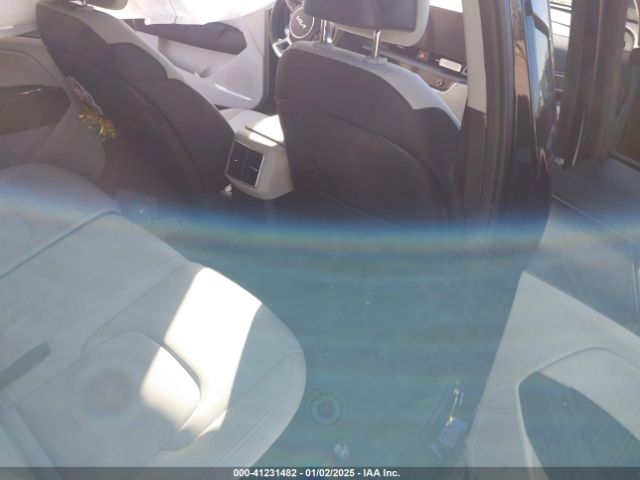 5XYK33DF8SG242919 KIA Sportage Ex