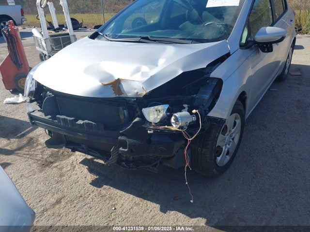 KIA FORTE LX 2016 KNAFK4A64G5466068 Image 6