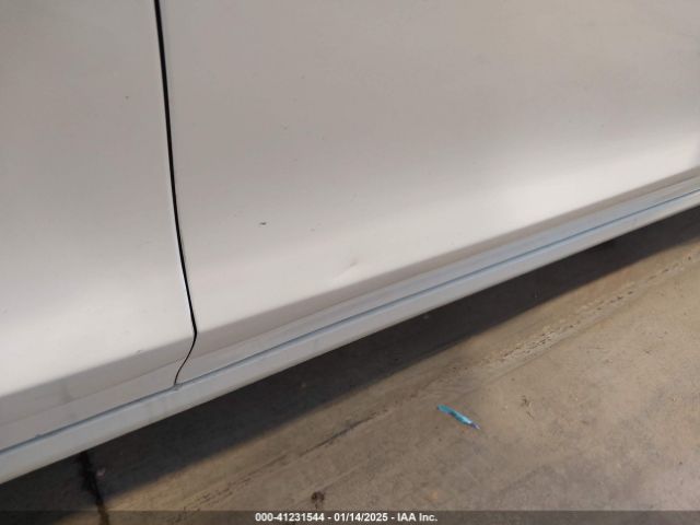 2018 TESLA MODEL 3 5YJ3E1EB4JF096748 Photo 5