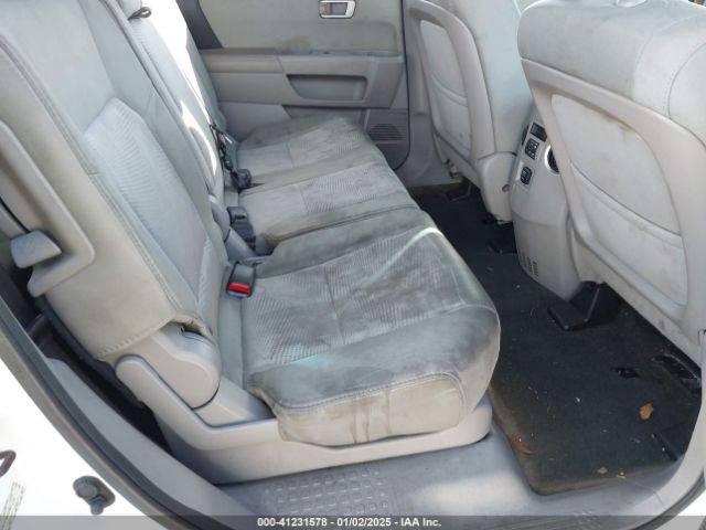 5FNYF3H22FB013108 Honda PILOT LX