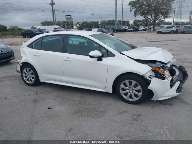 Toyota COROLLA LE 2021 5YFEPMAE9MP198950 Image 13