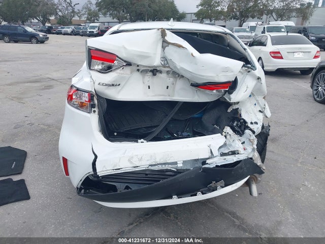 Toyota COROLLA LE 2021 5YFEPMAE9MP198950 Image 16