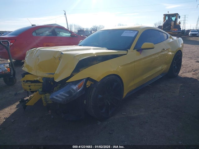 Ford Mustang V6 2015 1FA6P8AM5F5327131 Image 2