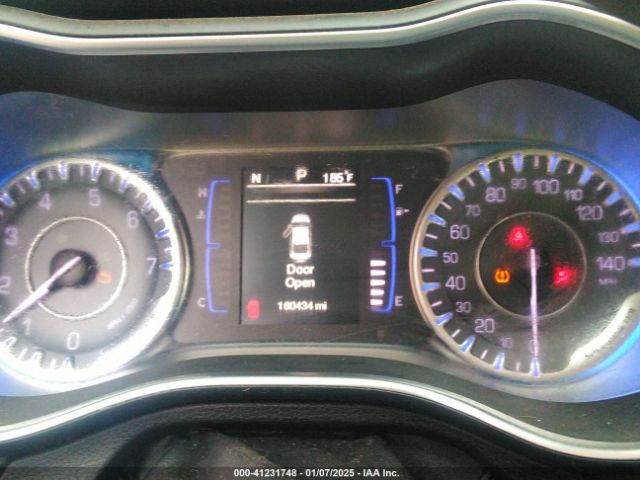 1C3CCCAB2FN575075 Chrysler 200 Limited