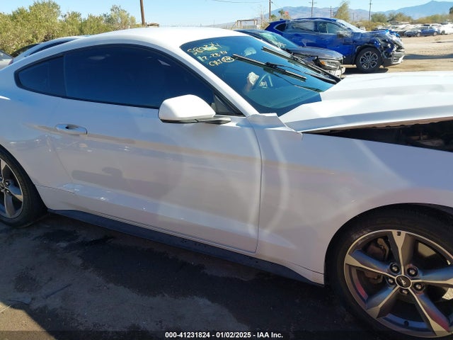 Ford Mustang V6 2016 1FA6P8AM6G5282055 Image 13