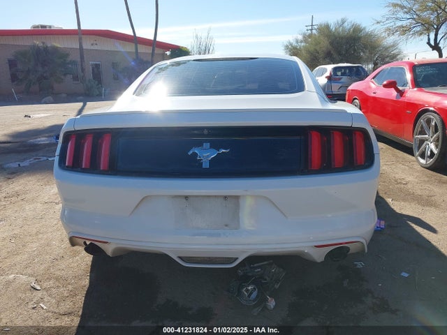 Ford Mustang V6 2016 1FA6P8AM6G5282055 Image 16