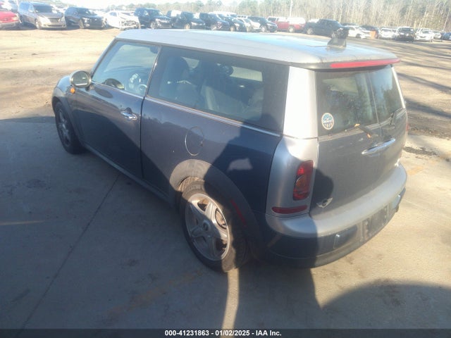 2010 MINI COOPER CLUBMAN WMWML3C54ATX51018 Photo 1