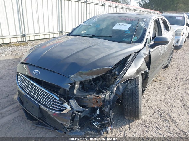 3FA6P0H7XHR142008 Ford FUSION SE