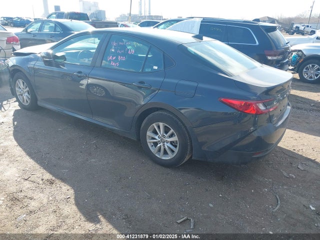 Toyota CAMRY LE 2025 4T1DAACK5SU511017 Image 3