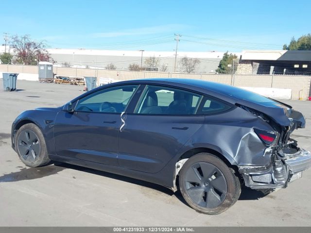 5YJ3E1EB3NF163989 Tesla Model 3 Long Range Dual Motor All-wheel Drive
