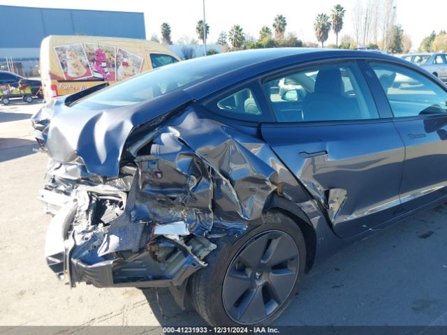 5YJ3E1EB3NF163989 Tesla Model 3 Long Range Dual Motor All-wheel Drive