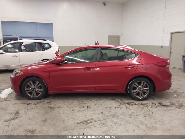 5NPD84LF1HH091988 Hyundai ELANTRA SE