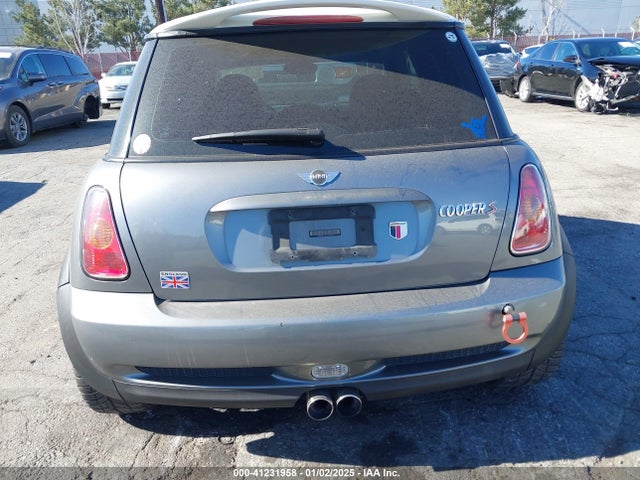 2004 MINI COOPER S WMWRE33434TD80920 Photo 5