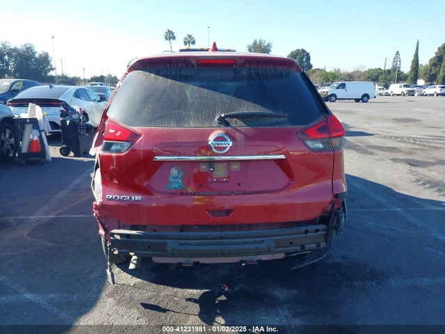 Nissan ROGUE S 2017 JN8AT2MT4HW401284 Image 16