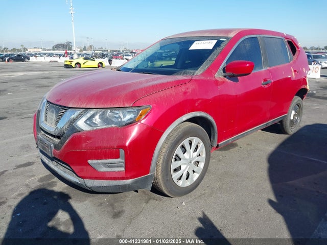 Nissan ROGUE S 2017 JN8AT2MT4HW401284 Image 2