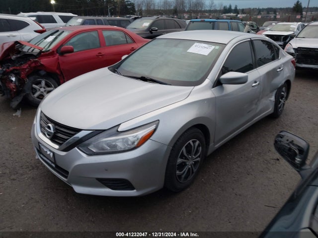 Nissan Altima 2.5 S 2018 1N4AL3AP9JC185082 Image 2