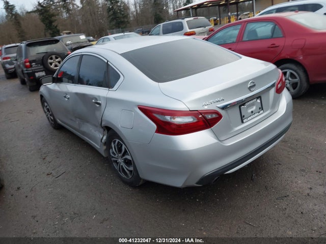 Nissan Altima 2.5 S 2018 1N4AL3AP9JC185082 Image 3