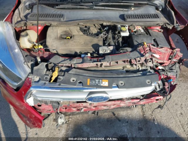 1FMCU0GD4HUC24544 Ford ESCAPE SE