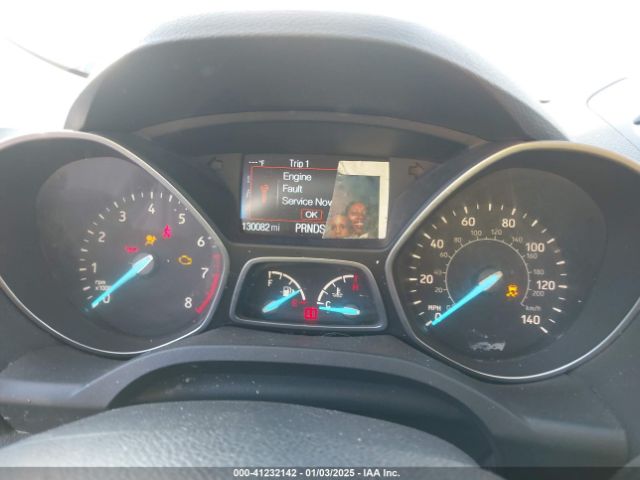 1FMCU0GD4HUC24544 Ford ESCAPE SE