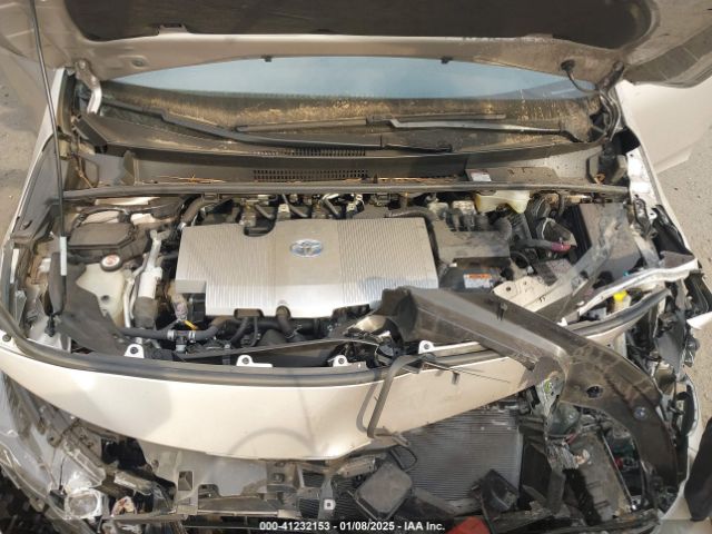 JTDKARFP0L3137330 Toyota Prius Prime Xle