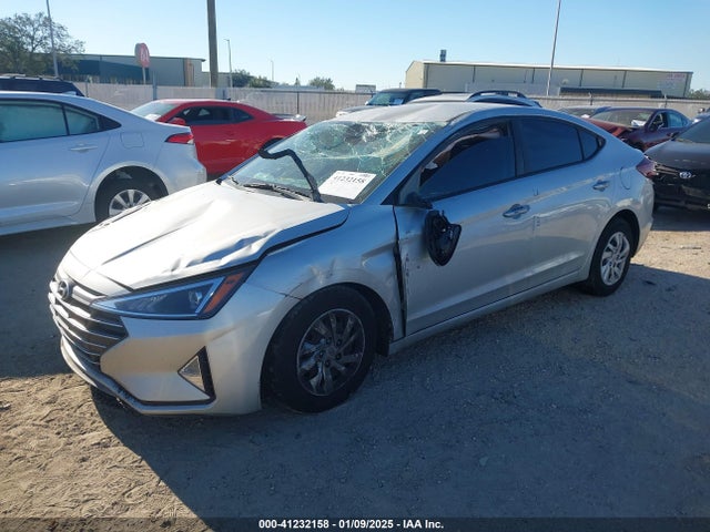 Hyundai ELANTRA SE 2019 5NPD74LFXKH433867 Image 2