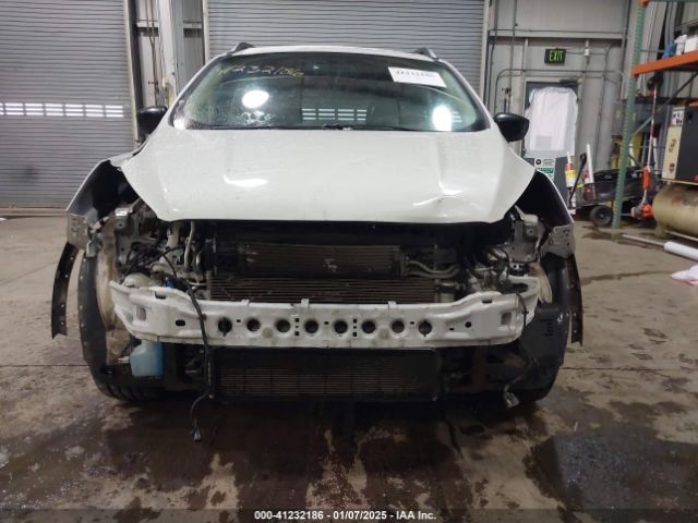 1FMCU9GD5KUA98867 Ford ESCAPE SE