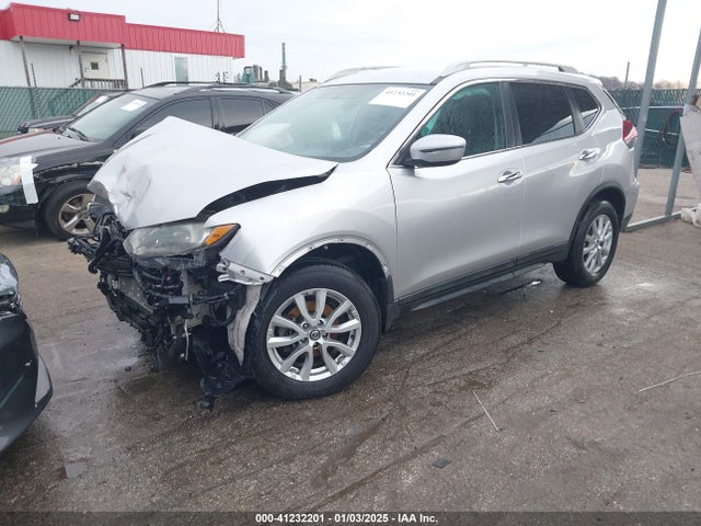 Nissan ROGUE SV 2018 5N1AT2MT0JC744950 Image 2