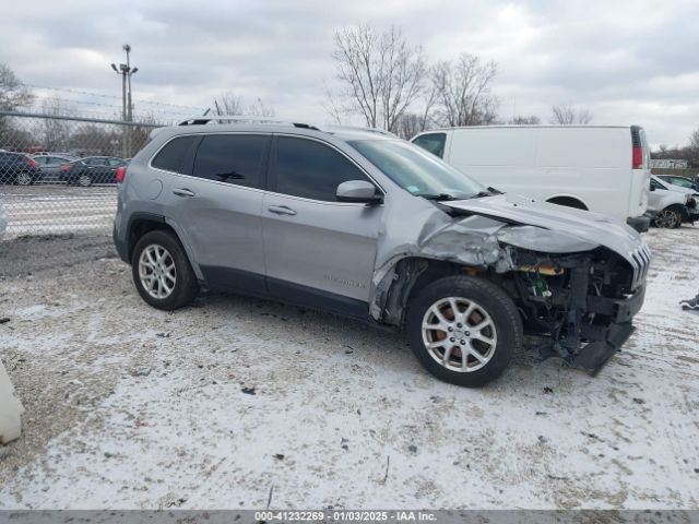 1C4PJLCB1GW297555 Jeep Cherokee Latitude