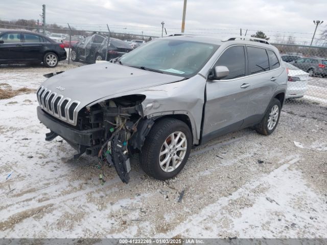 1C4PJLCB1GW297555 Jeep Cherokee Latitude