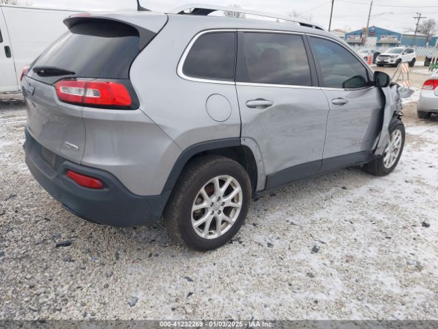 1C4PJLCB1GW297555 Jeep Cherokee Latitude