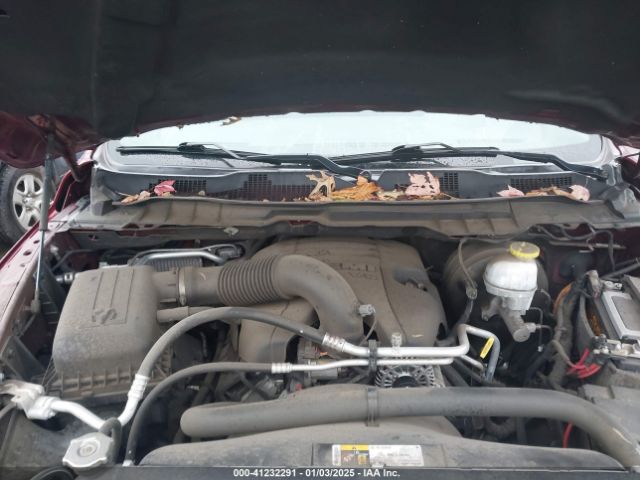 1C6RR7KT7JS321835 RAM 1500 Express  4x4 5'7 Box