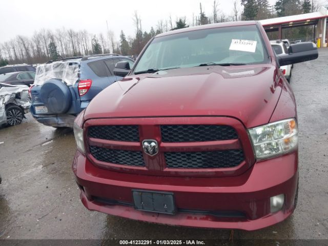 1C6RR7KT7JS321835 RAM 1500 Express  4x4 5'7 Box