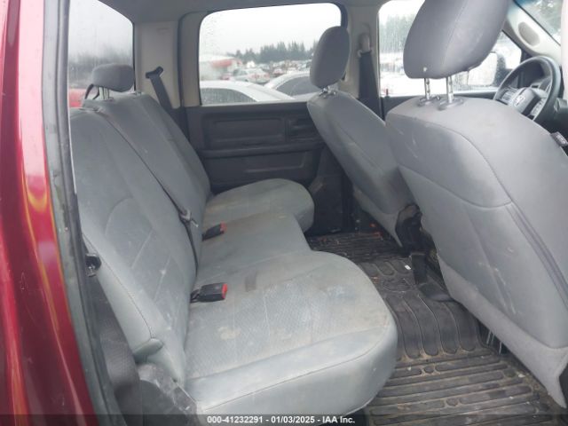 1C6RR7KT7JS321835 RAM 1500 Express  4x4 5'7 Box