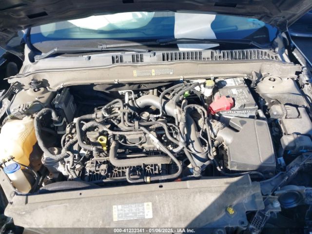3FA6P0HD9KR114648 Ford FUSION SE