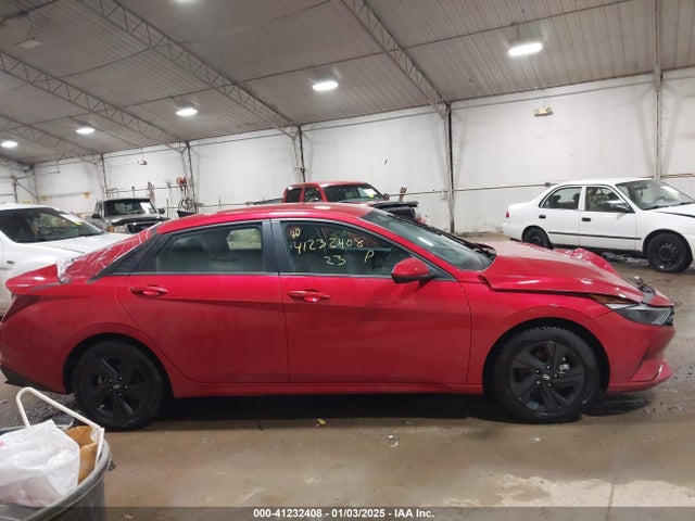 Hyundai ELANTRA SEL 2023 5NPLM4AG1PH116759 Image 13