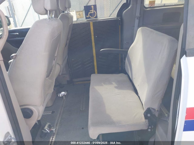2C7WDGBG5HR558867 Dodge Grand Caravan