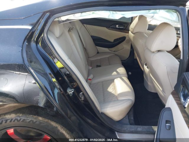 1N4AA6AP4GC425722 Nissan Maxima 3.5 Platinum