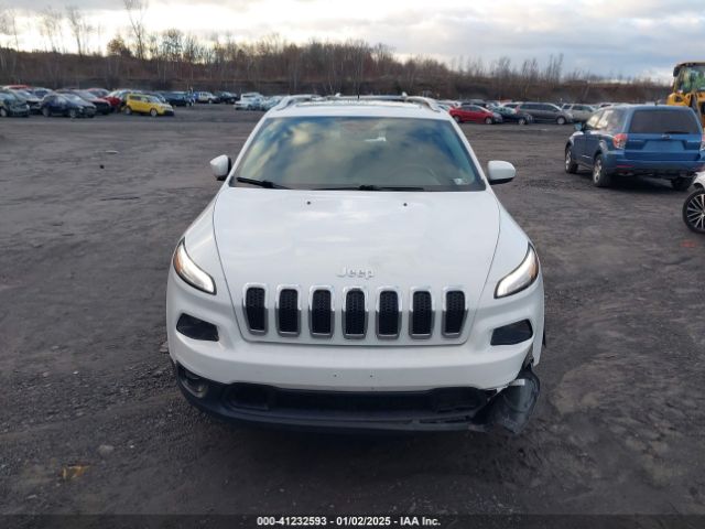 1C4PJMCB7GW118036 Jeep Cherokee Latitude