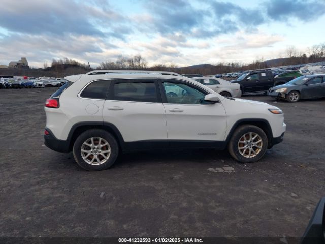 1C4PJMCB7GW118036 Jeep Cherokee Latitude
