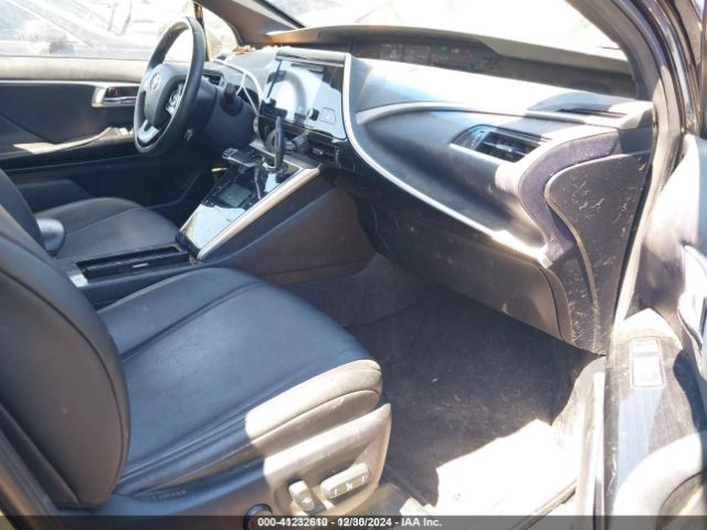 JTDBVRBD6HA001352 Toyota Mirai