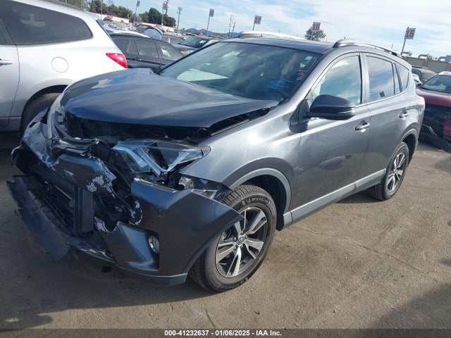 JTMWFREVXJD120108 Toyota Rav4 Adventure/xle