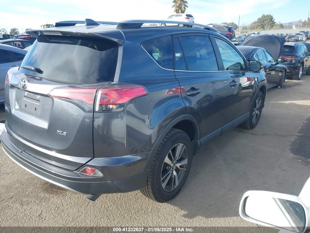 JTMWFREVXJD120108 Toyota Rav4 Adventure/xle