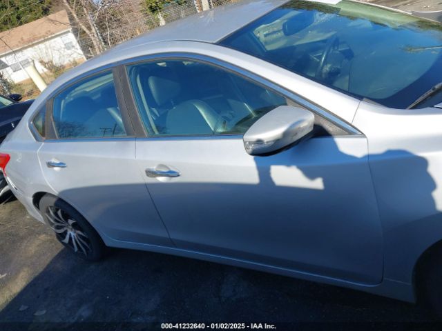 1N4AL3APXJC213097 Nissan Altima 2.5 Sl