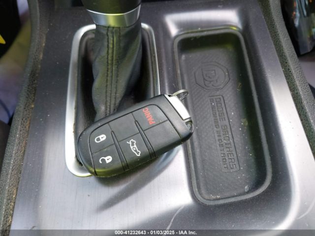 2C3CDXBG0HH541324 Dodge Charger Se Rwd