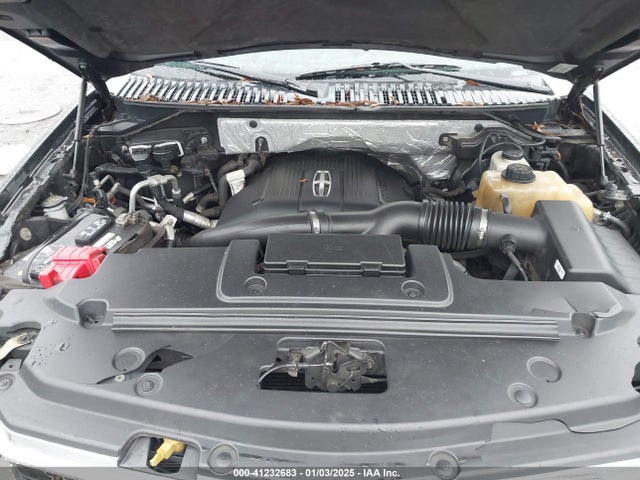 5LMJJ3JT3FEJ12100 Lincoln NAVIGATOR L
