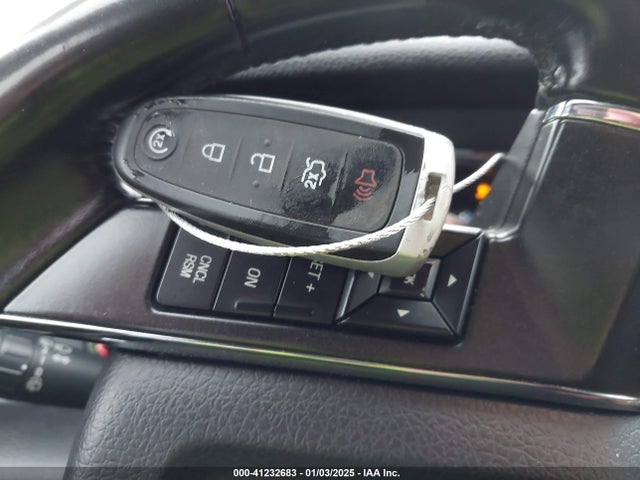 5LMJJ3JT3FEJ12100 Lincoln NAVIGATOR L