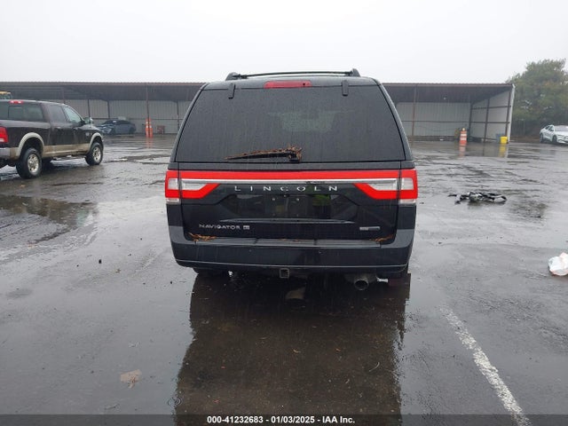 5LMJJ3JT3FEJ12100 Lincoln NAVIGATOR L