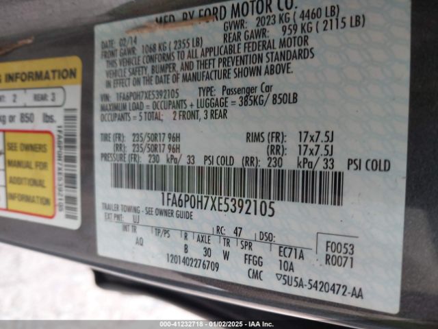 1FA6P0H7XE5392105 Ford FUSION SE