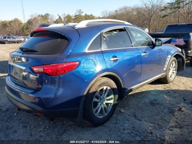 2017 INFINITI QX70 JN8CS1MW4HM410093 Photo 3