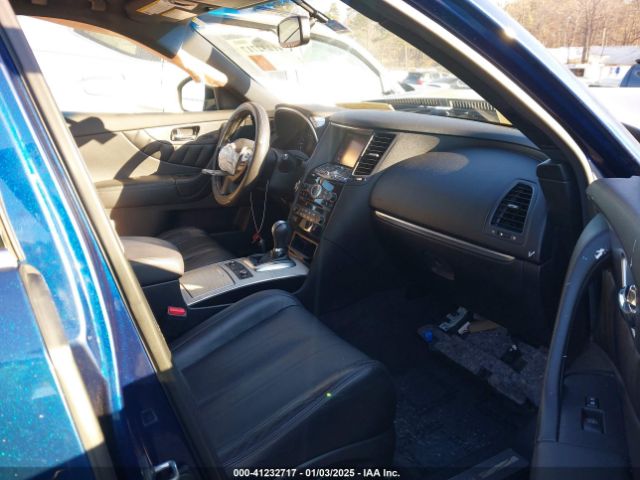 2017 INFINITI QX70 JN8CS1MW4HM410093 Photo 4